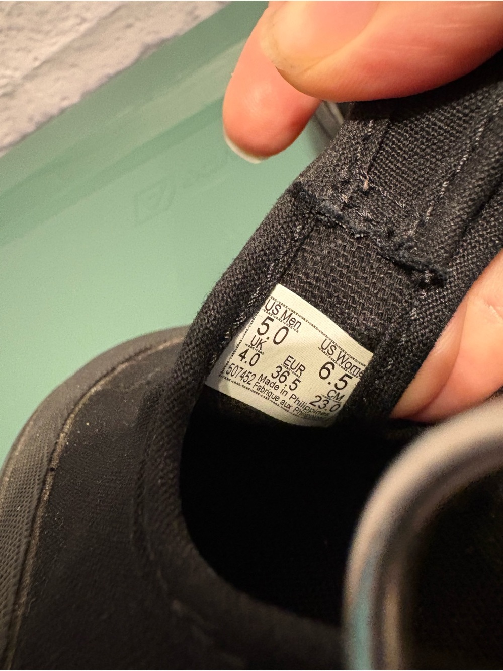 Vans Black Style 93 Mary Jane Lugged Sole Shoes with Heart Buckle Size 6.5 - Picture 8 of 11